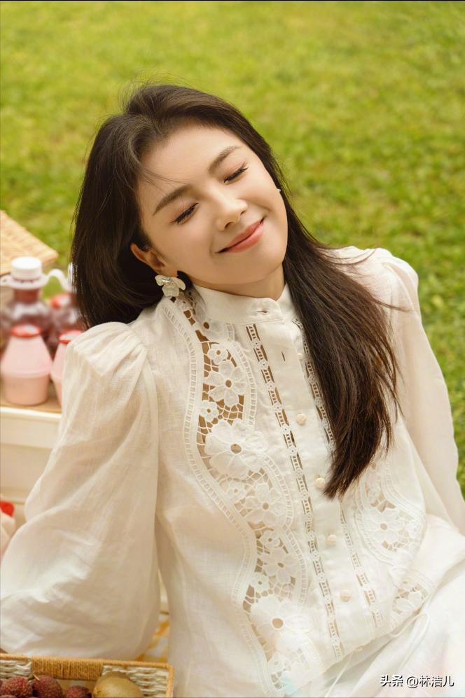 买再多的衣服都不如会穿搭,买再多衣服也不如管理好自己身材