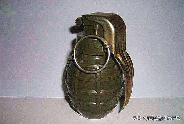 印度十几年前的孟买恐怖袭击事件,ak47大案视频