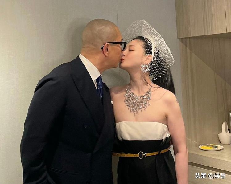 小s曝大s具俊晔,小s谈大s具俊晔见面场景