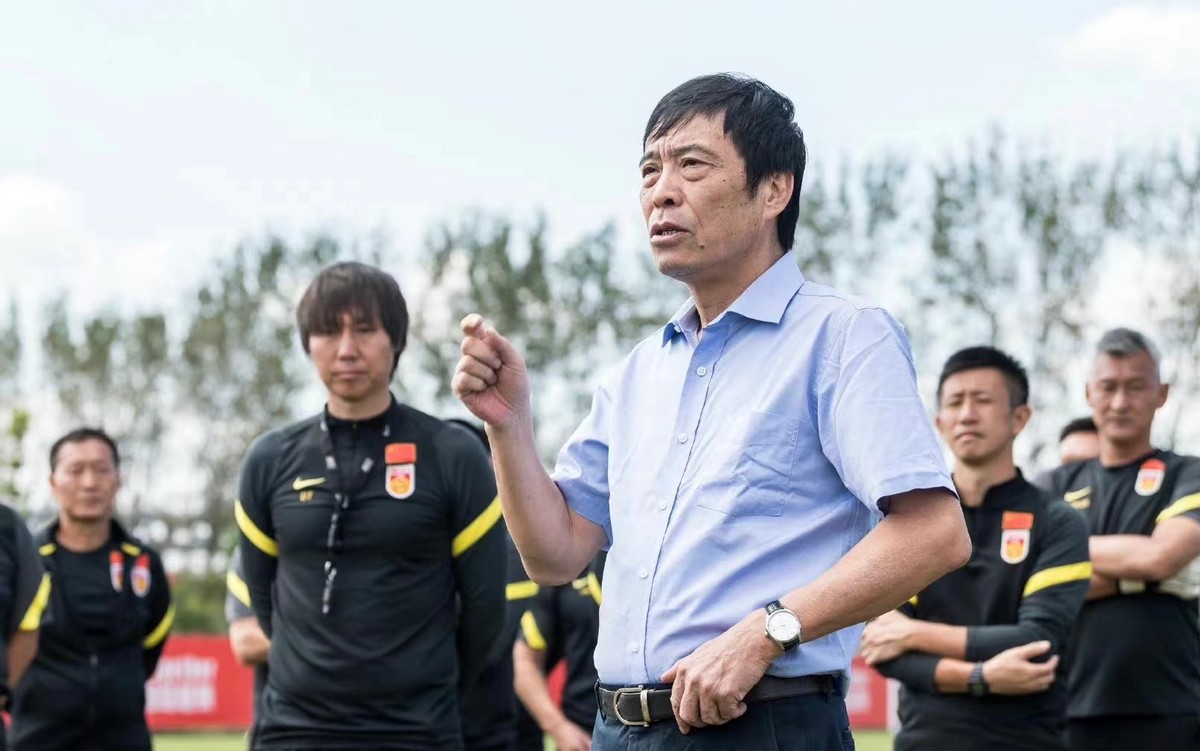 陈戌源新罪状出炉！帮李铁*薪讨**3000万，或贪17亿调节费，国足罪人