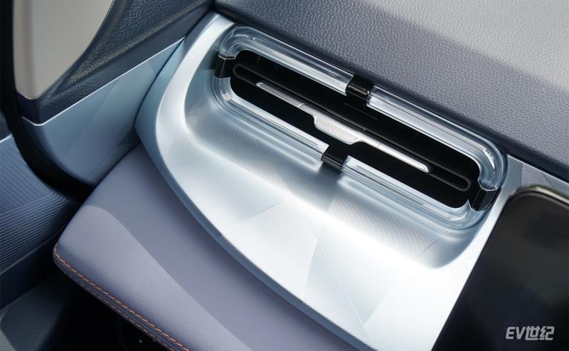 品牌销量持续向上突破关键产品静态体验几何E