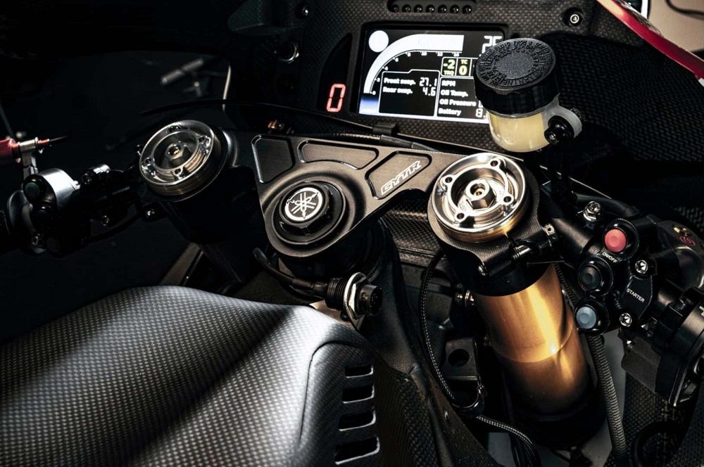 雅马哈R1五周年纪念款推出即售罄，价格能买一辆保时捷911