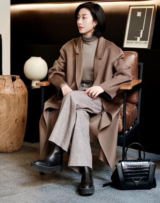 矮个子过膝盖马靴怎么搭配显高,矮个子短烟筒靴穿搭