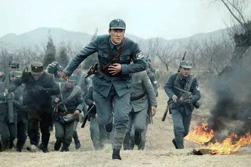 演员于震不为人知的故事,于震被泼酱油后续