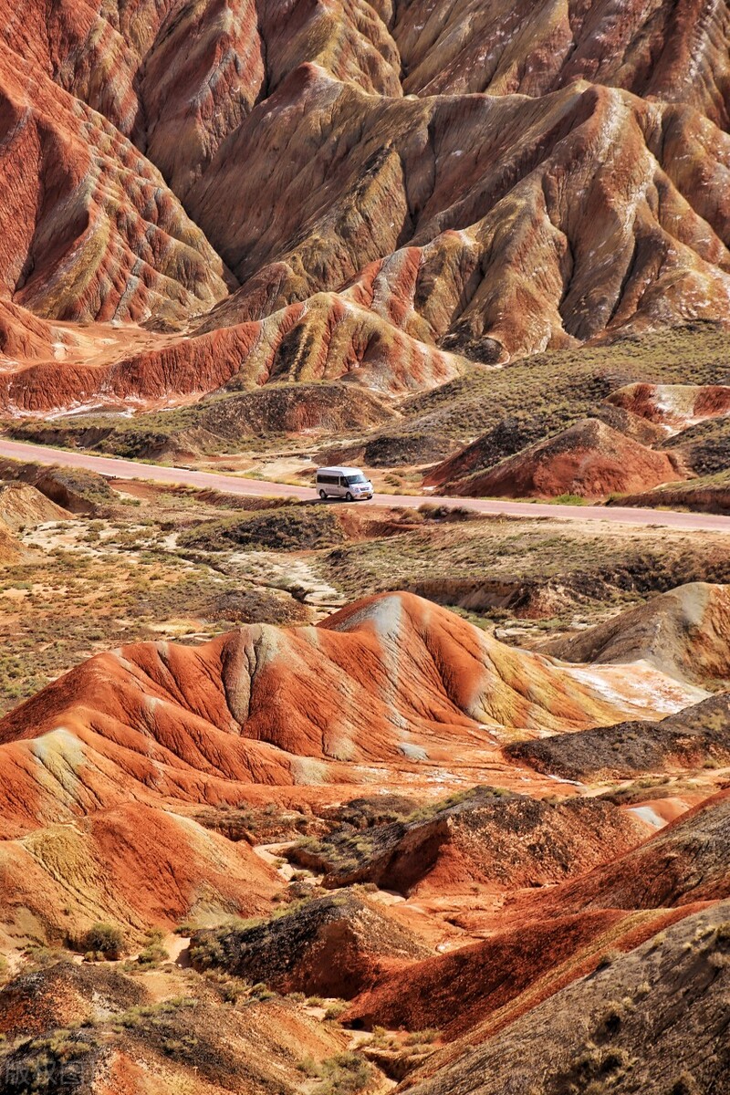 国内最值得自驾的七条绝美路线,此生必去的中国100个攻略