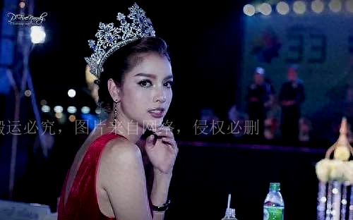 最美人妖妮莎嫁入中国富豪采访,泰国最美人妖王后妮莎