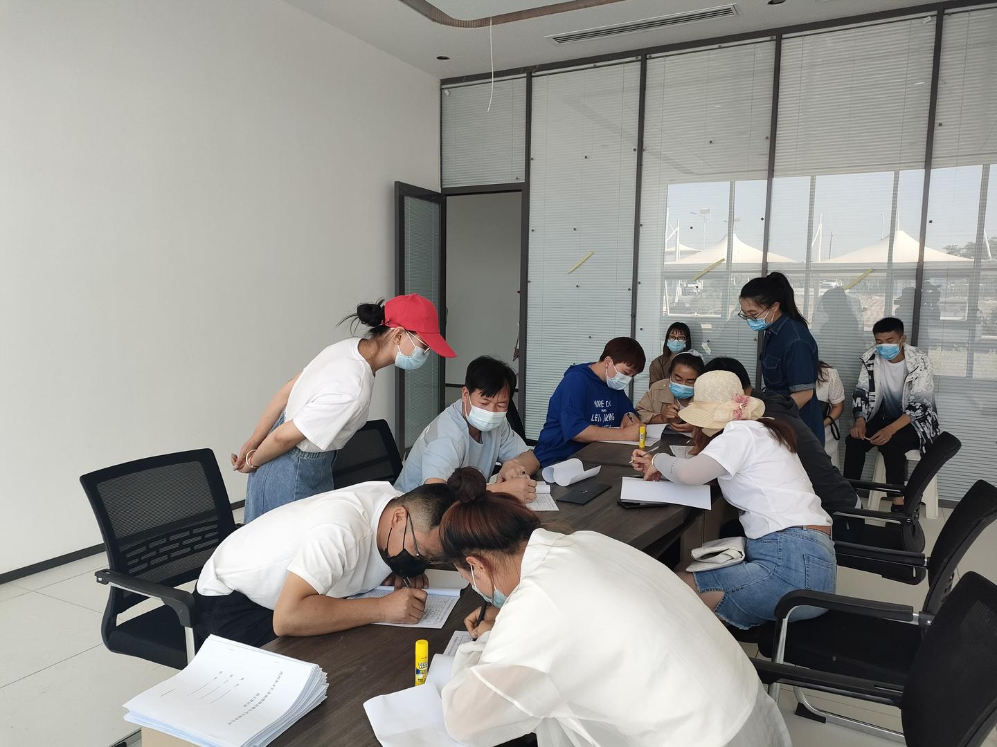 强服务惠民生,稳就业惠民生帮企业促发展