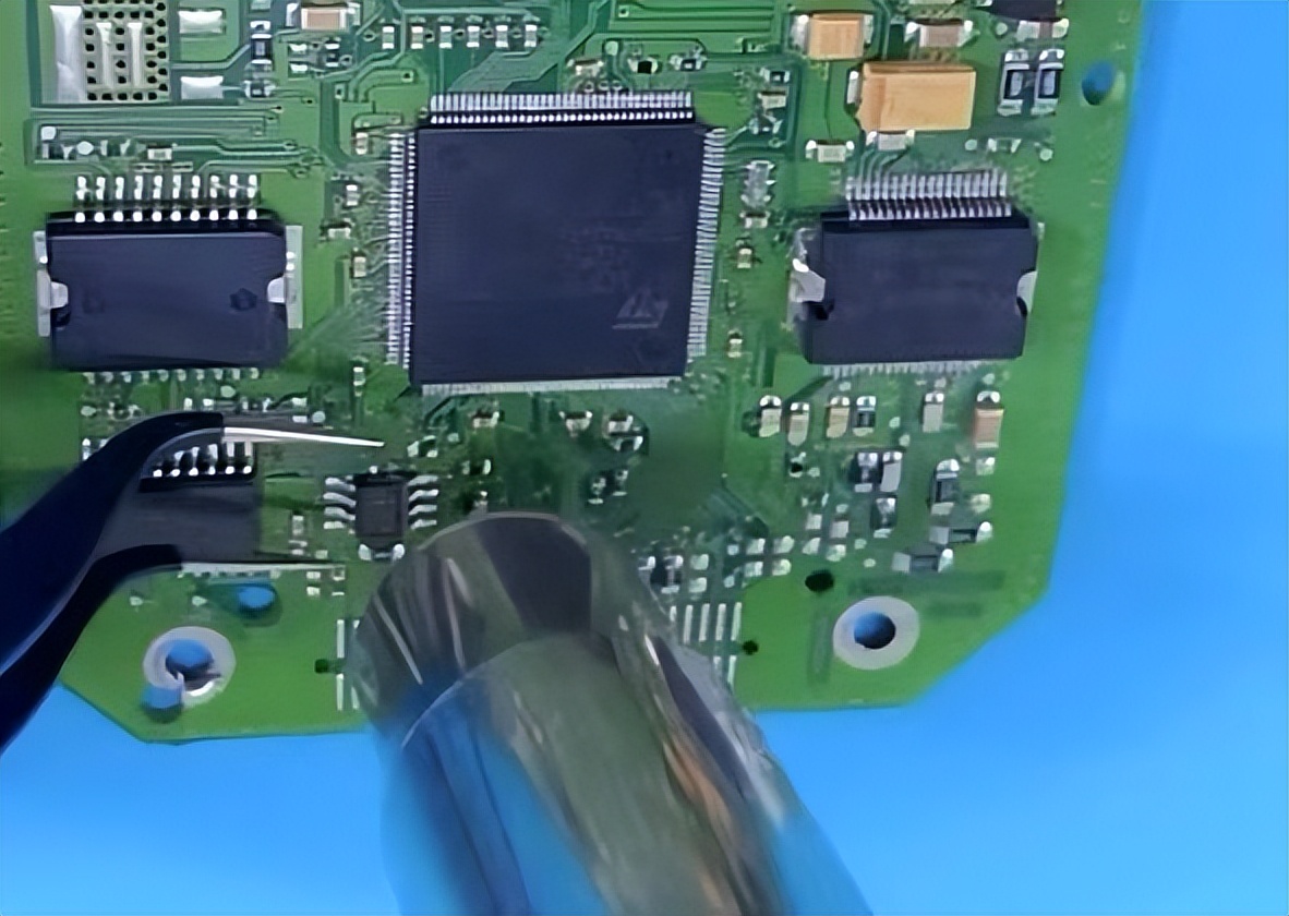 不同牌子的车怎么调表,汽车常见的三种调表方式