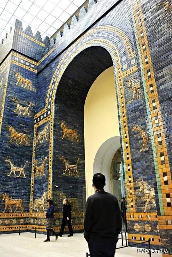 孰真孰假，40个看上去像现代仿制品的*物文**