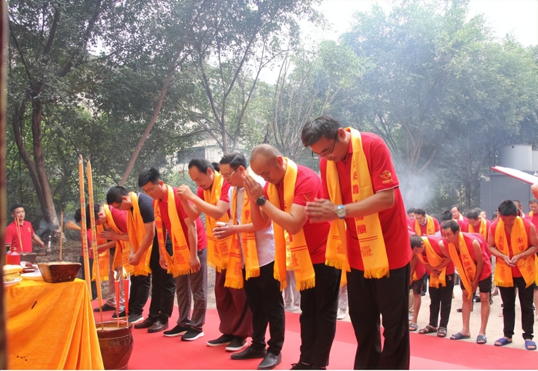 从端午进行“曲”中，洞见未来酱酒业的社群创新范式