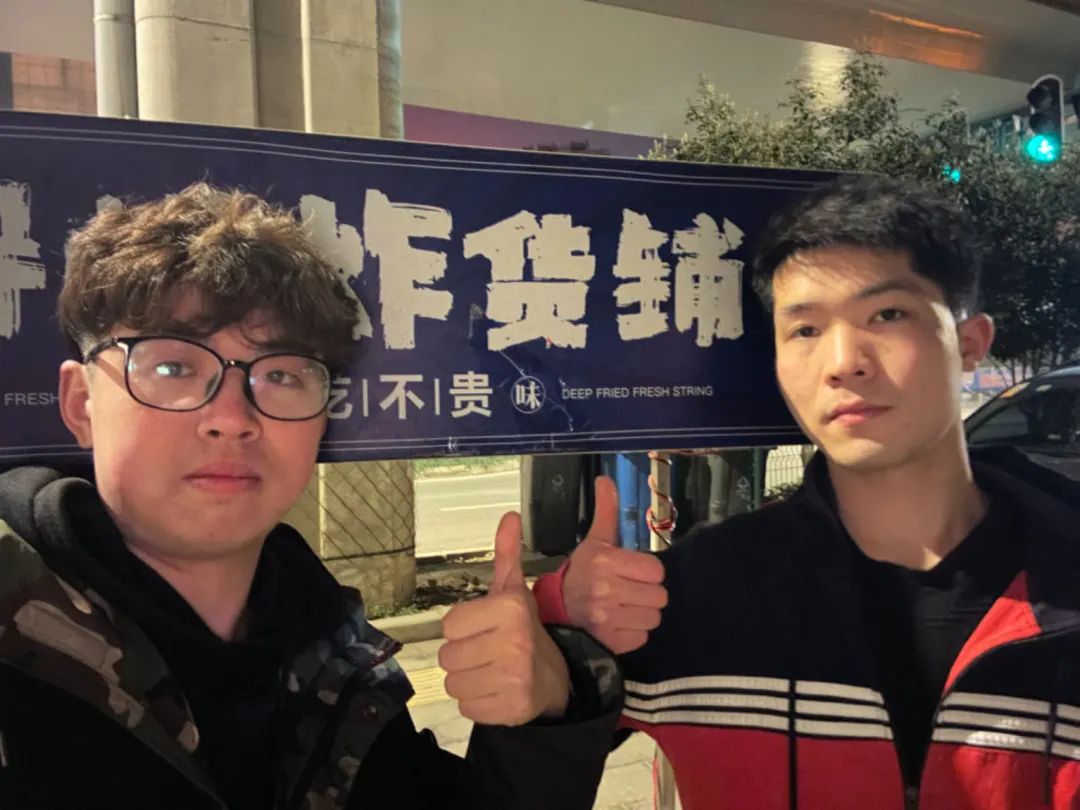 百万人打卡烟火气,直播+摆摊会是一门新生意吗?