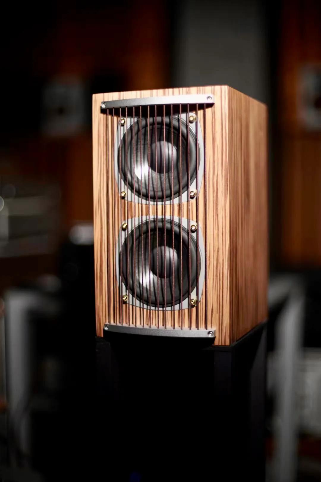 南京一位40余年的老烧友对麒麟“朱雀一号”全频小书架的评价