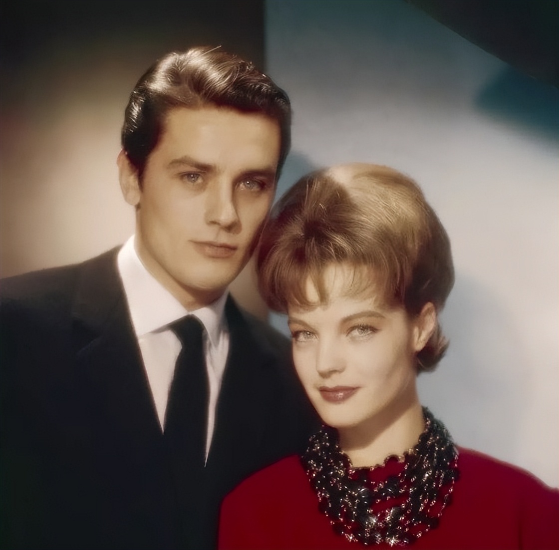 阿兰德龙颜值巅峰佐罗,阿兰德龙佐罗年轻照片