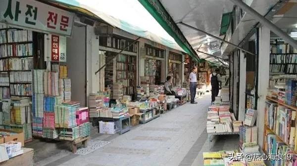 信息时代读书不需要破万卷,信息时代还读不读书