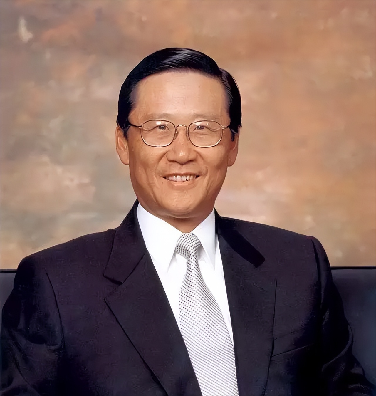 香港富二代买房,香港富二代收租