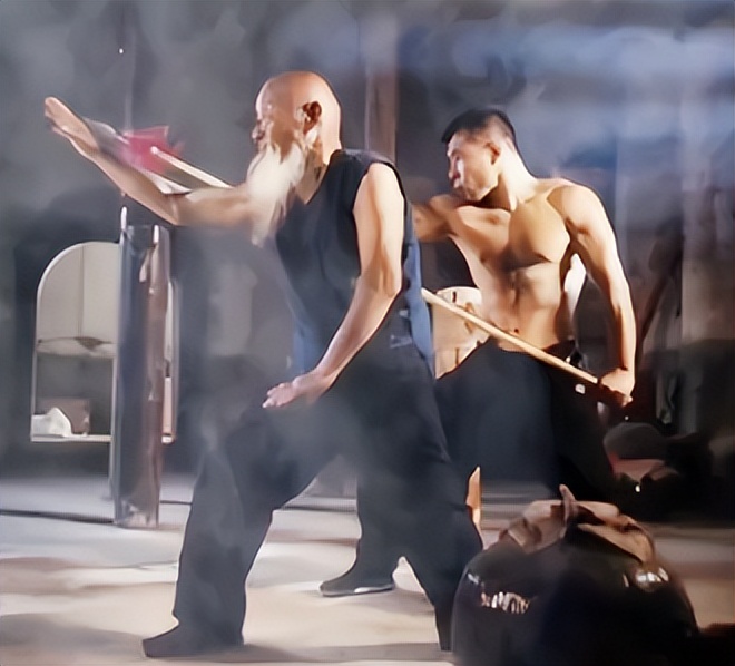 5组网红大V撕破脸，兄弟闺蜜反目成仇，员工组团跑路