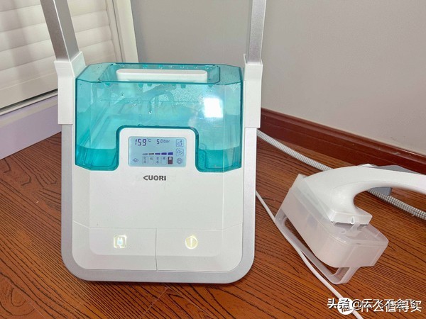 换季时节衣柜如何收纳整理更整洁,收纳整理让你的衣柜不再凌乱