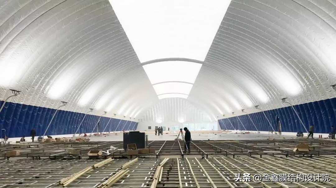 气膜体育馆,气膜体育馆作为体育建筑优势在哪