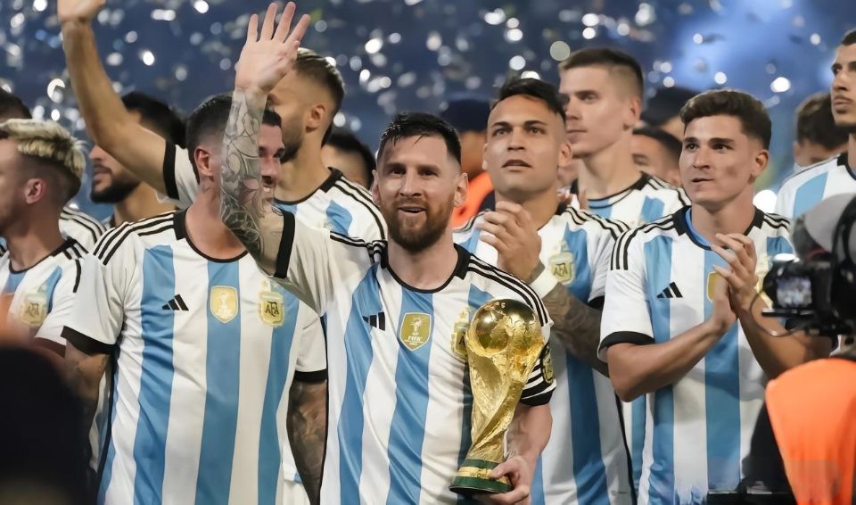 土味十足，梅西将与《早安隆回》创作者袁树雄相约工体