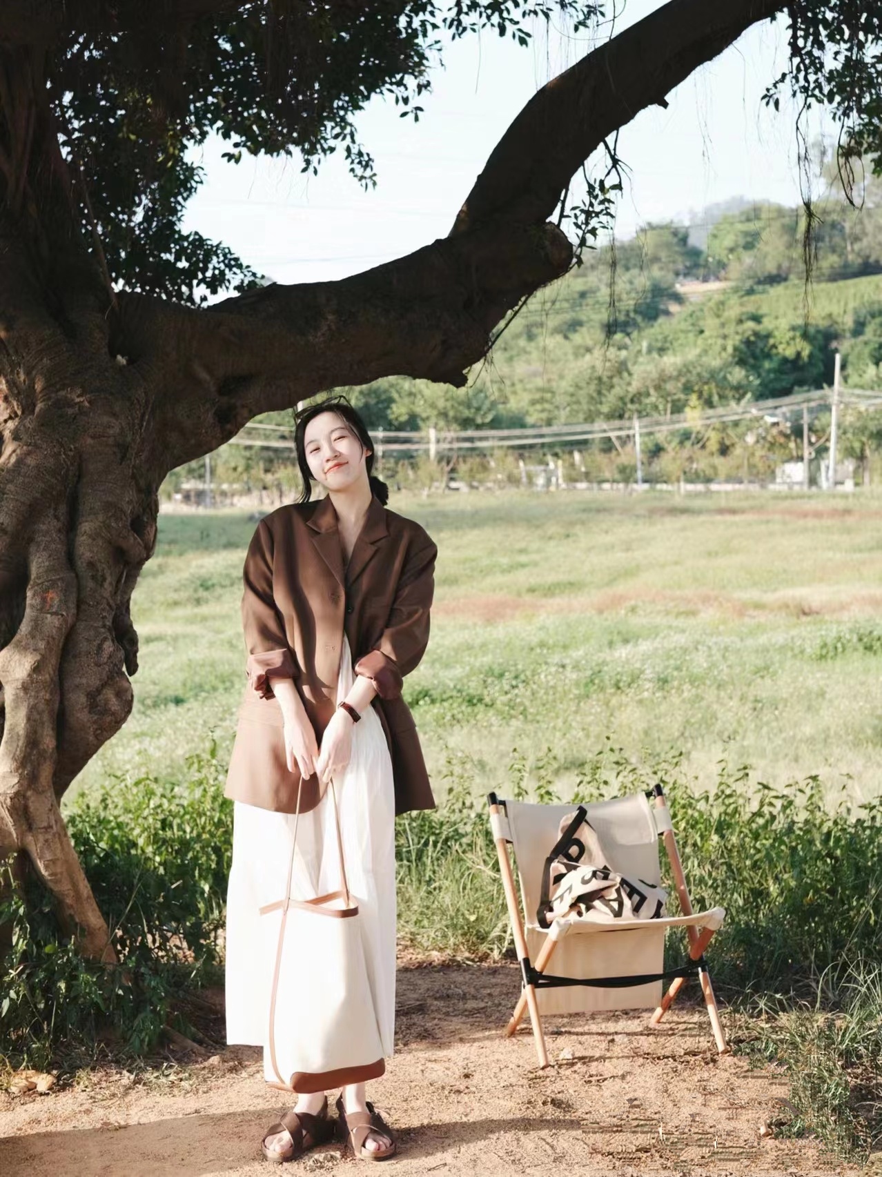 半身西装长裙夏季怎么搭配,垂感西装长裙怎么搭配好看