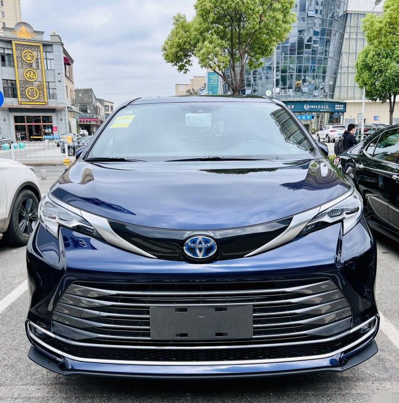 入手丰田,新款腾势d9开多少公里