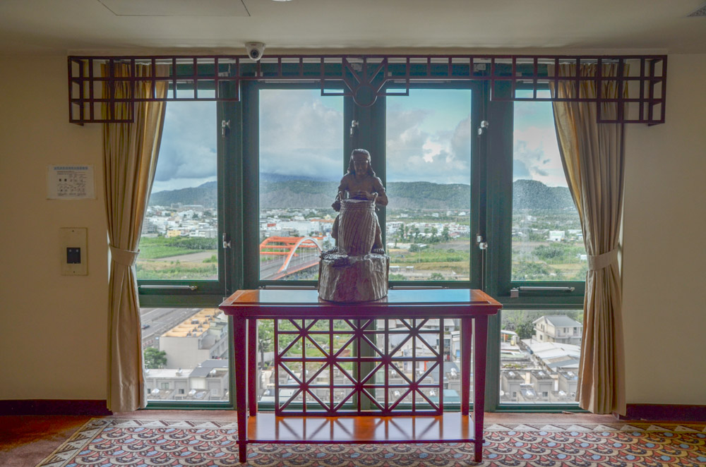 娜鲁湾酒店,娜鲁湾大酒店台北