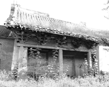 一人不进庙二人不观井三人不抱树,一人不看庙二人不看井三人不抱树