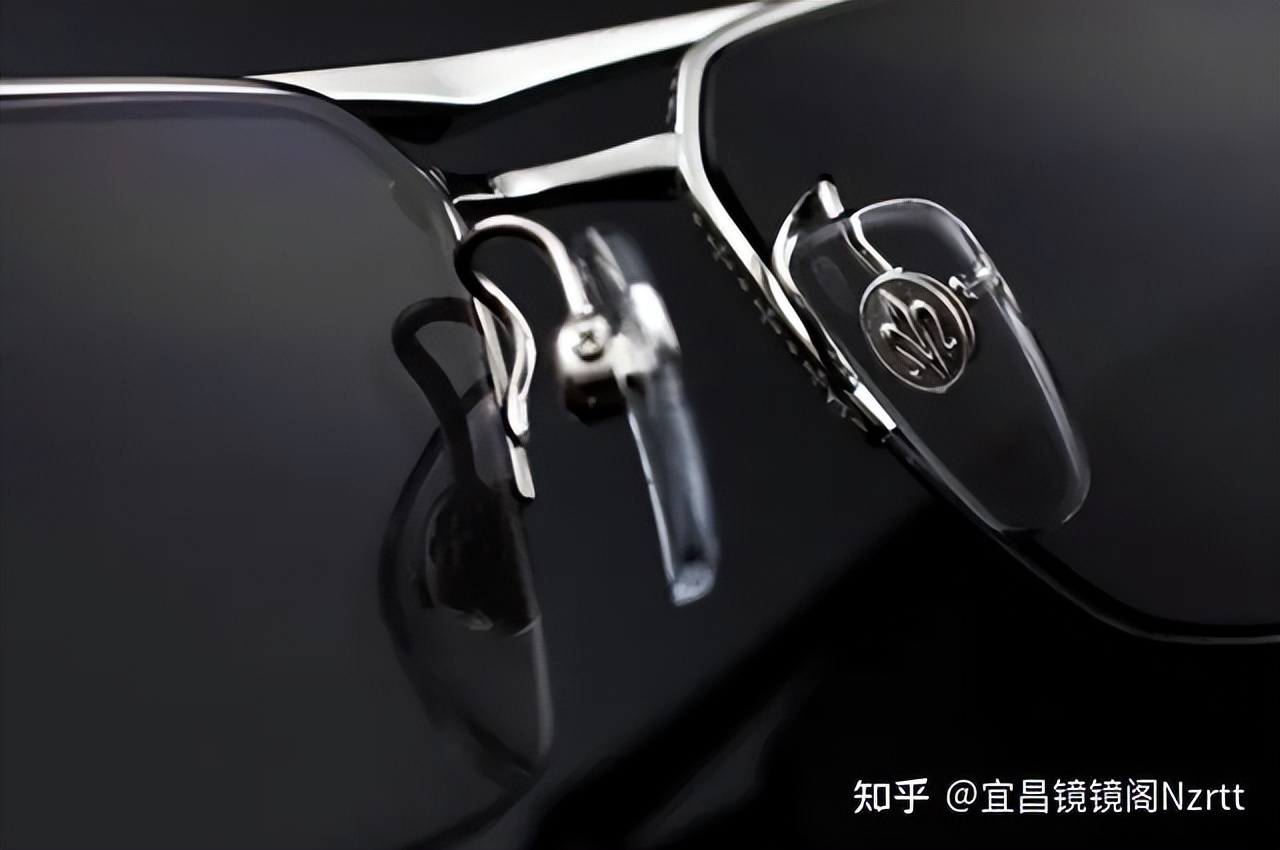 Arossvy眼镜—精雕细琢的日本银饰之王
