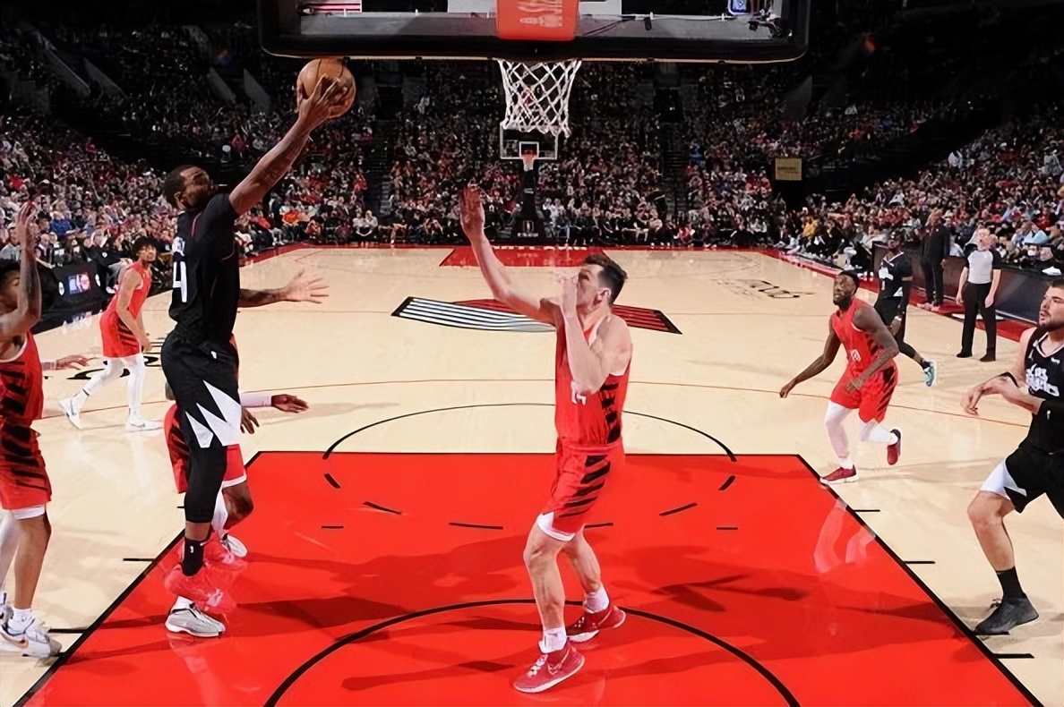 东契奇3+1唐斯,唐斯六犯离场东契奇