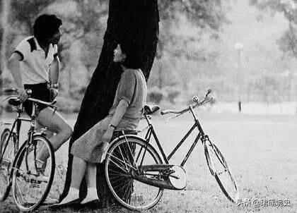 70年代老式凤凰26寸自行车价格,70年代凤凰自行车值多少钱