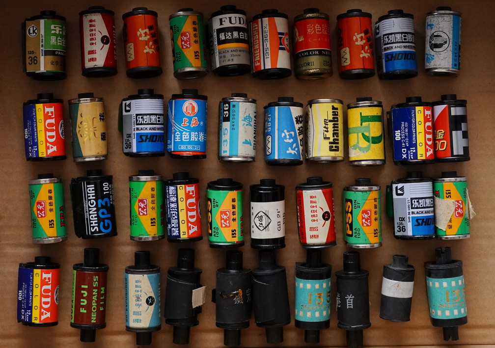 谈胶卷与胶卷暗盒收藏:过期的胶卷也有人要,或许还能卖个好价钱