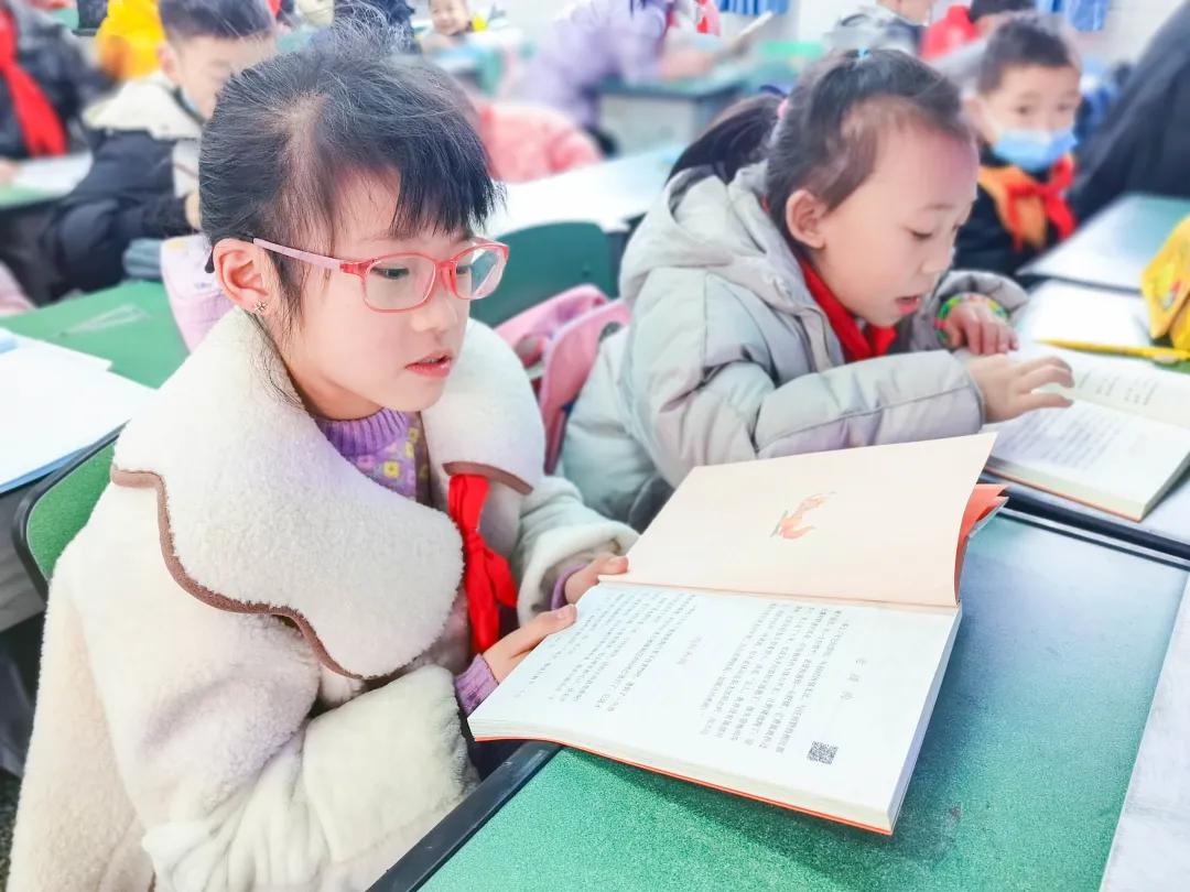 成都市双流区育英小学附近托管班,金桥中心小学被谁托管