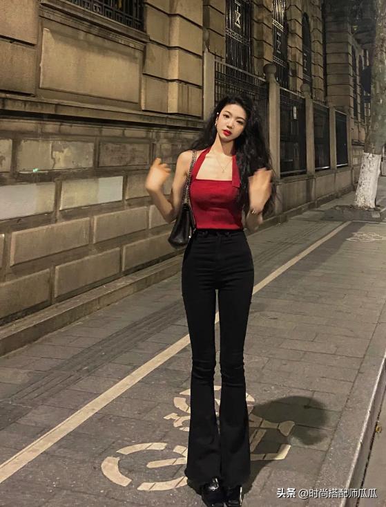马蹄裤时髦穿搭,小个子短粗腿适合穿马蹄裤吗