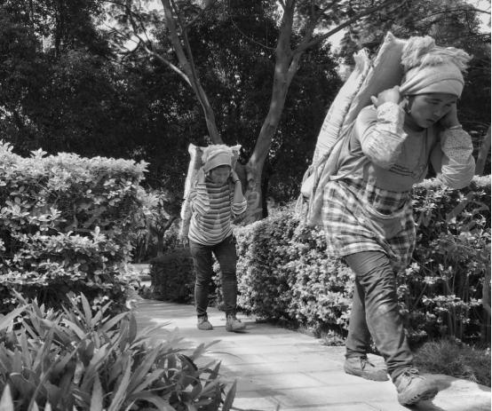 三十年的苦终于熬过来了,三十年的心酸和痛