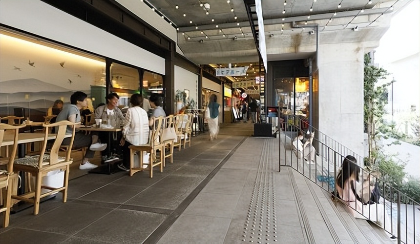 游东京新景点「Mikan下北」，买古着、多国籍料理、看漫画