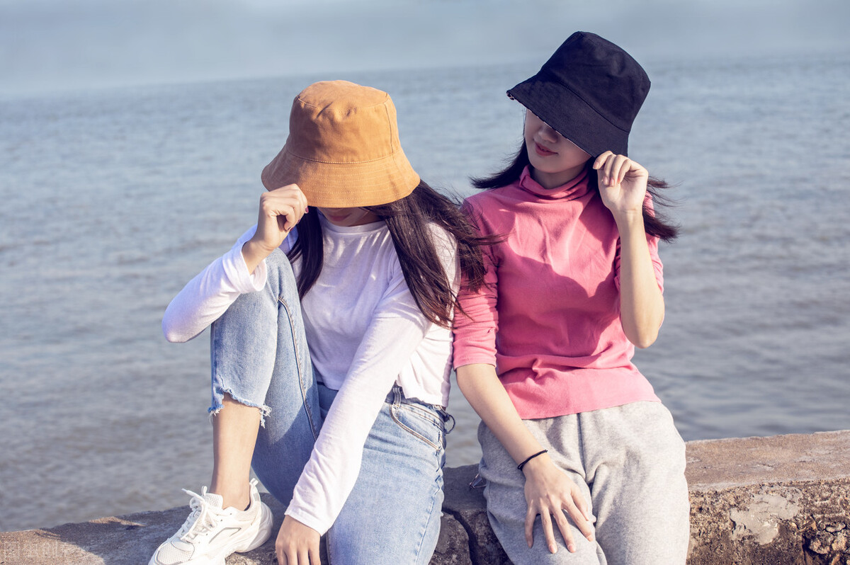 每个女的都有宫颈糜烂吗,宫颈糜烂基本上女孩都有吗