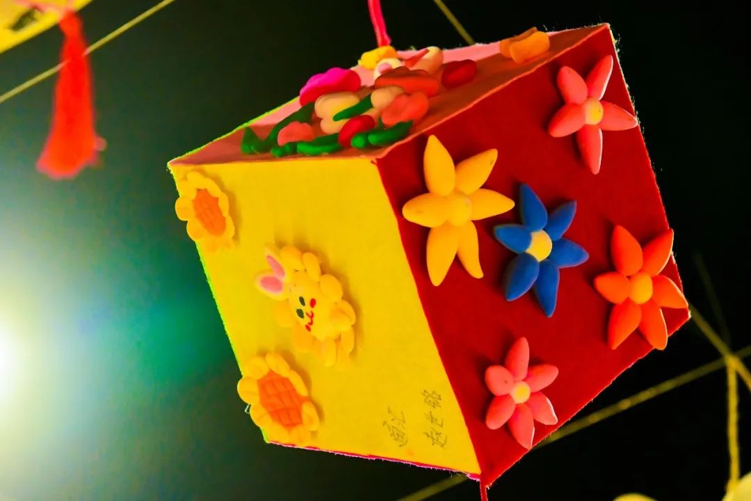 朔州：看，可可爱爱的“手工花灯”