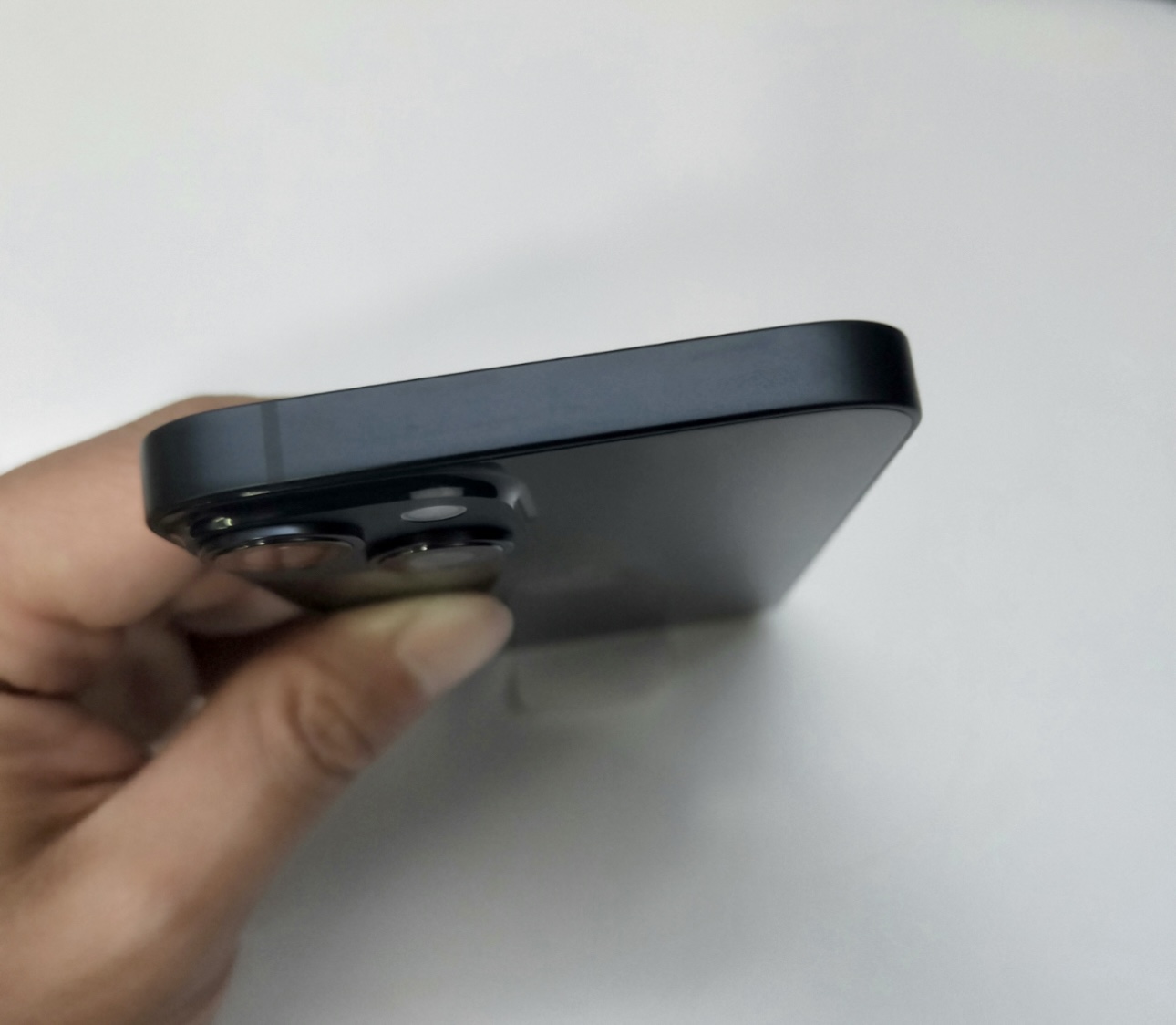 iphone14pro美版还值得买吗,iphone14pro美版和国行哪个更好