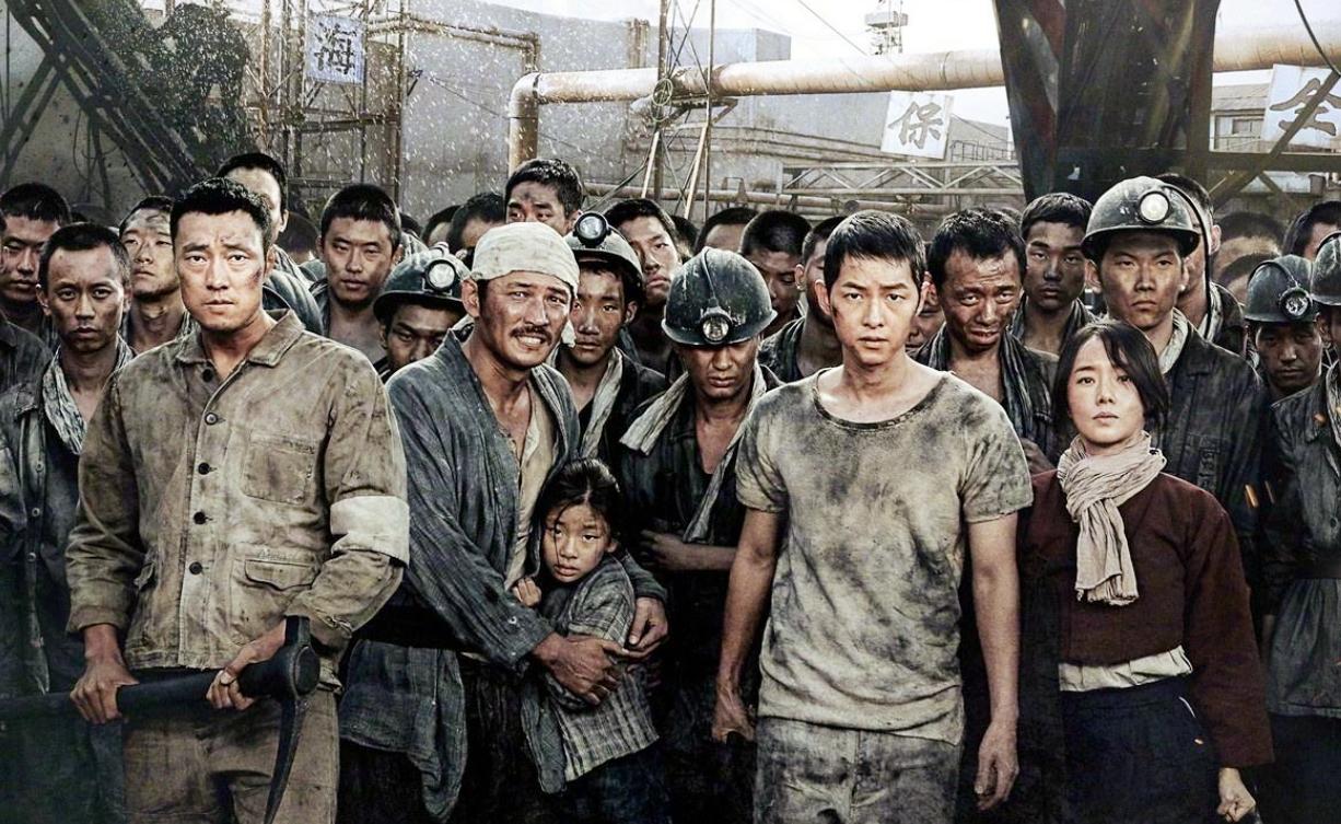 军舰岛中国人不可遗忘的历史,日本军舰岛的真实历史