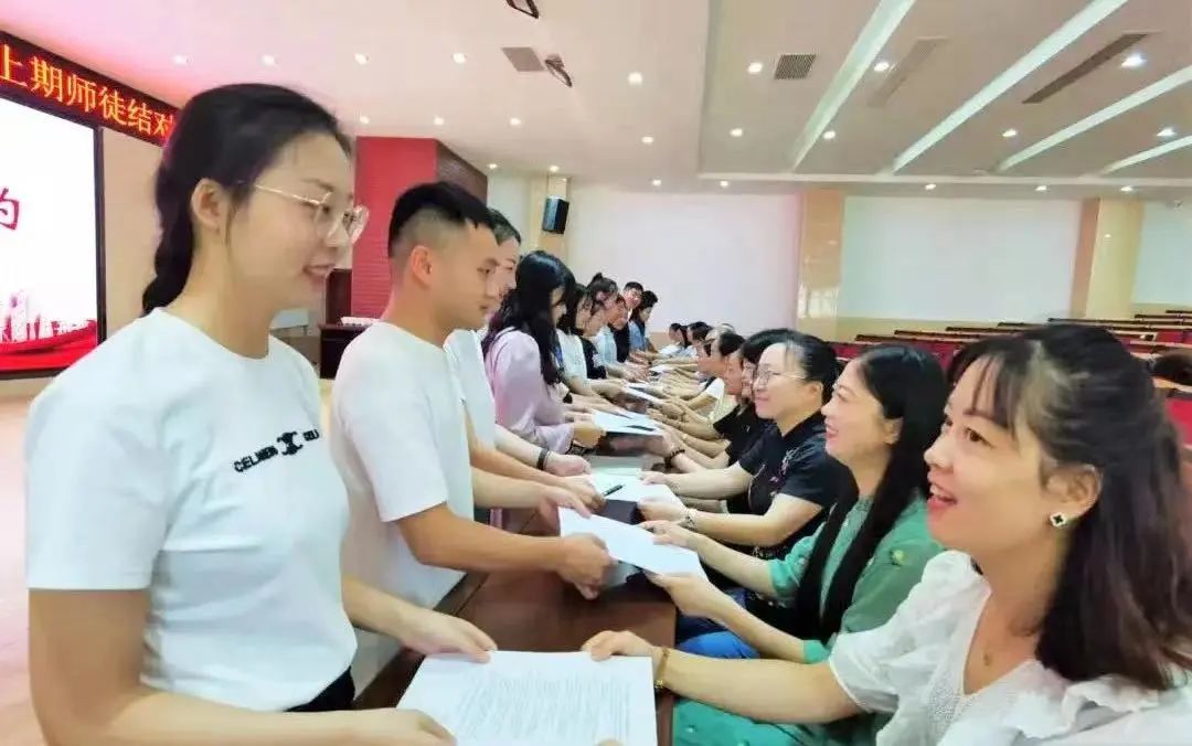 閭涘磧鏁欒偛瀹ｄ紶,閭涘磧鏁欒偛鏂伴椈