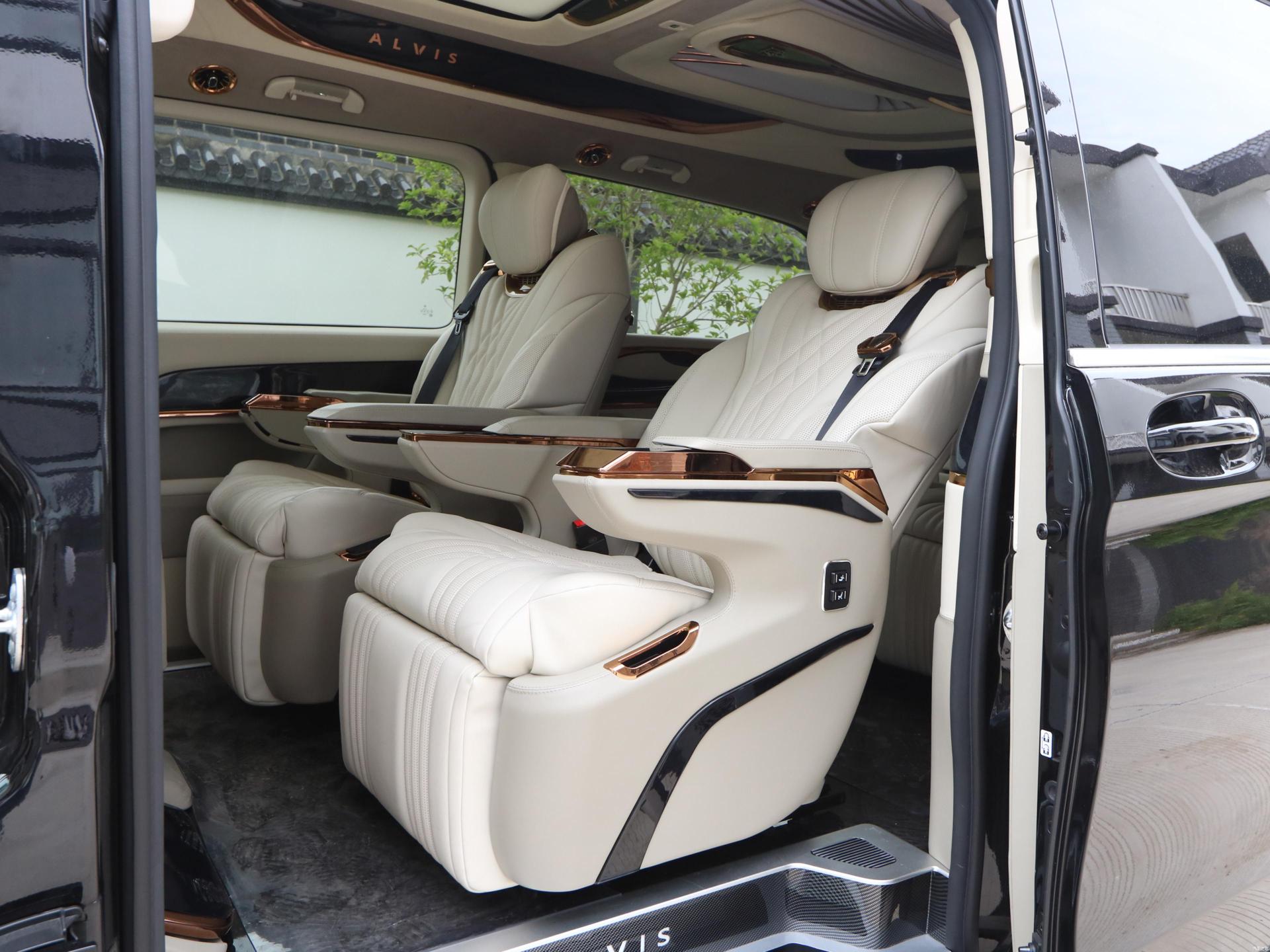 雅升2019款商务车,艾维士梵登h7商务车