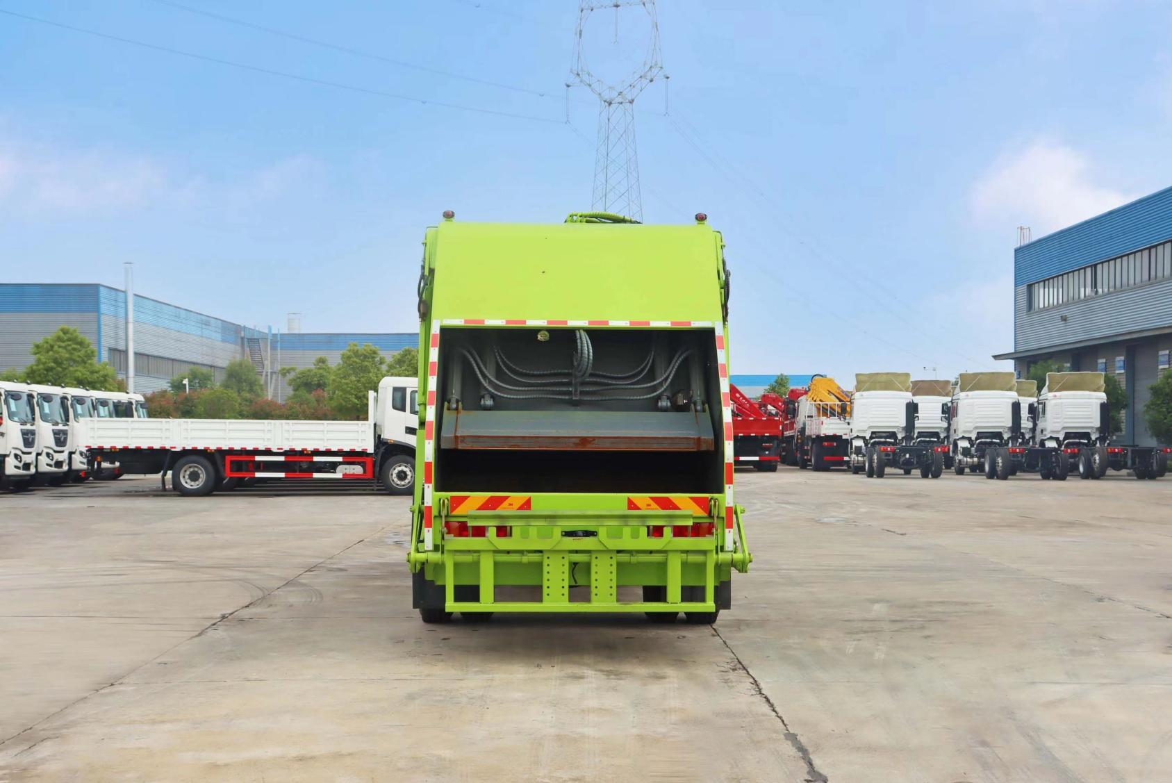 重汽豪沃九方压缩垃圾车,济南重汽豪沃垃圾车