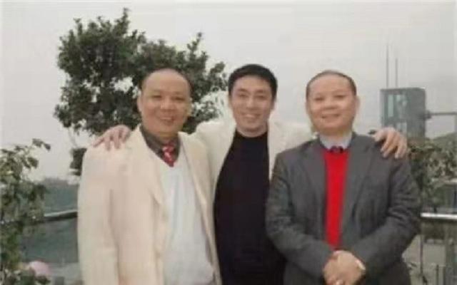 重庆老板郭家富给员工买房,重庆富豪郭家富视频