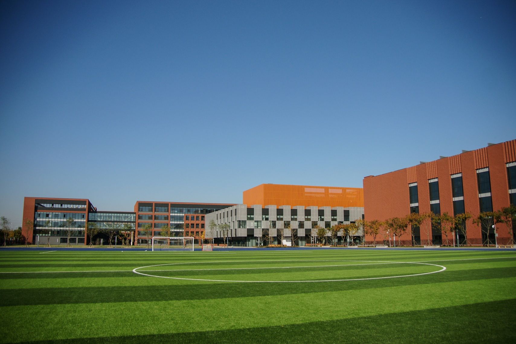 朝阳区哪个中学国际部好,北京朝阳区比较好的国际学校