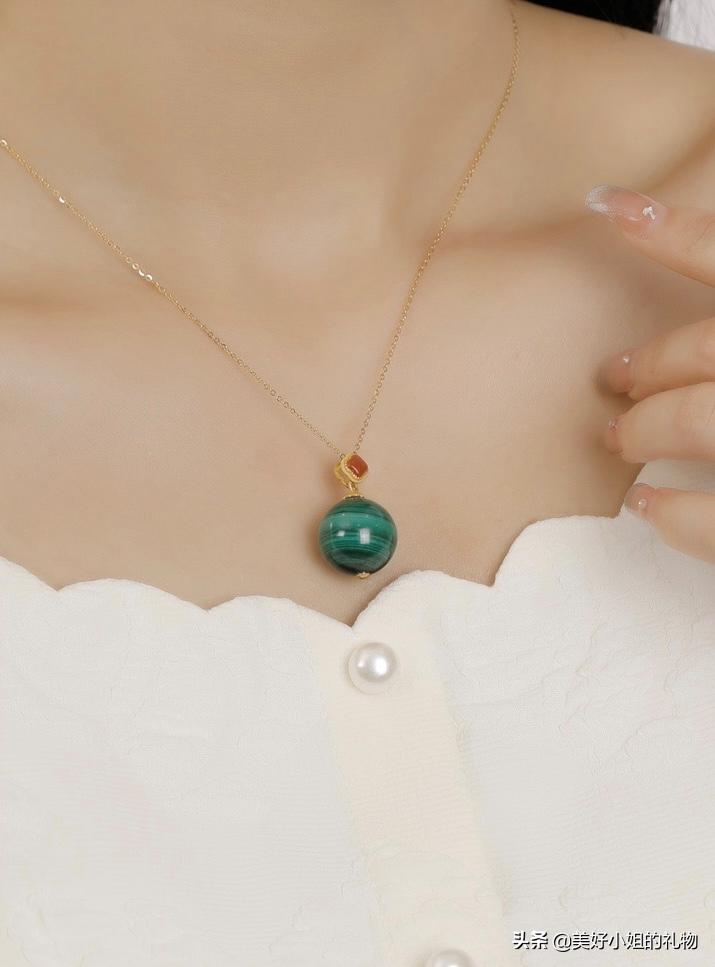 母亲节礼物40-50岁实用首饰套装,母亲节首饰礼物推荐