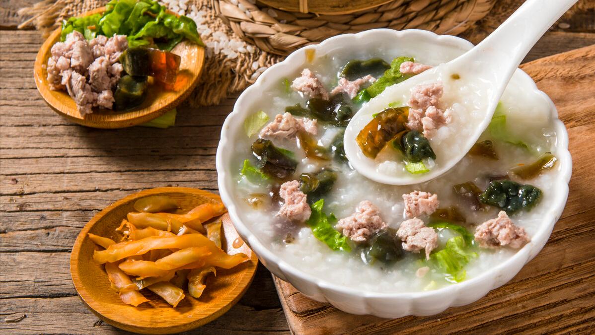 中国粥在美国杀疯了，点击量破百万好评“炸裂”，美国佬纷纷学做