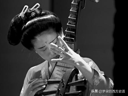 中国古代音乐的嬗变特点与舆*功论**能研究