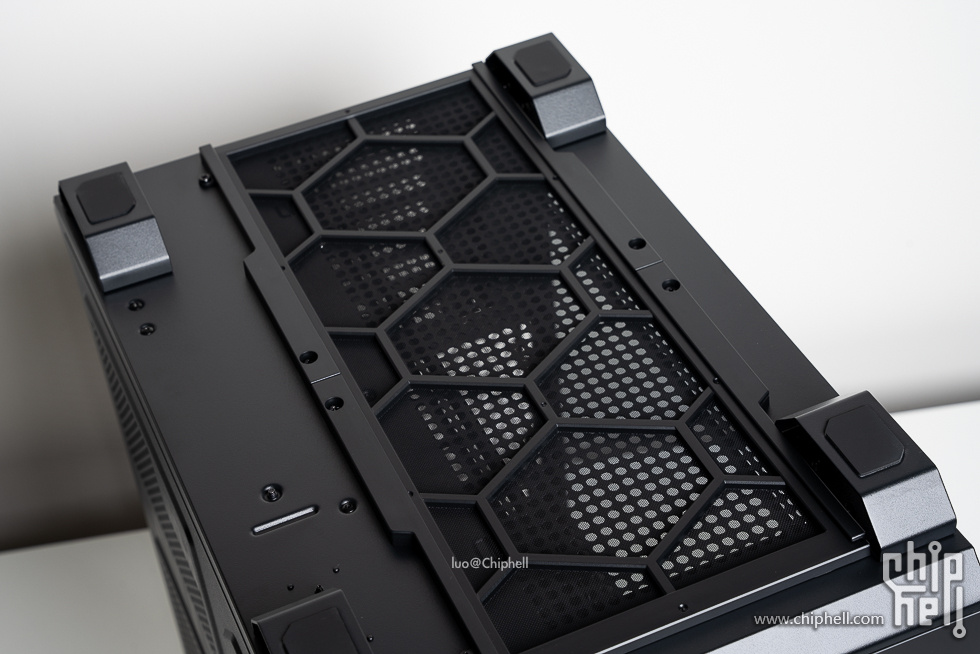 华硕tufgaminggt502弹药库白色,华硕gt502机箱黑橙搭配