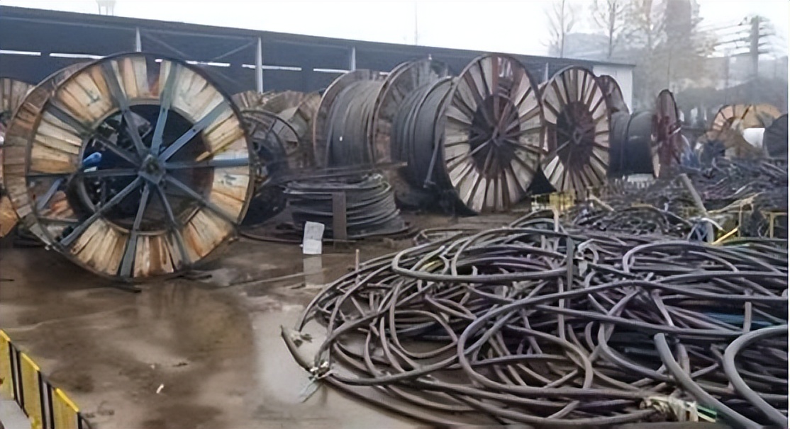 小伙靠卖金矿赚了2000万,90后小伙挖矿年入千万