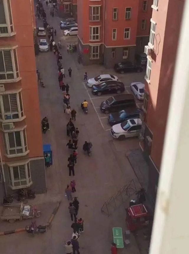 复学第一天,请假超半数,理由是各种痛,引全网围观